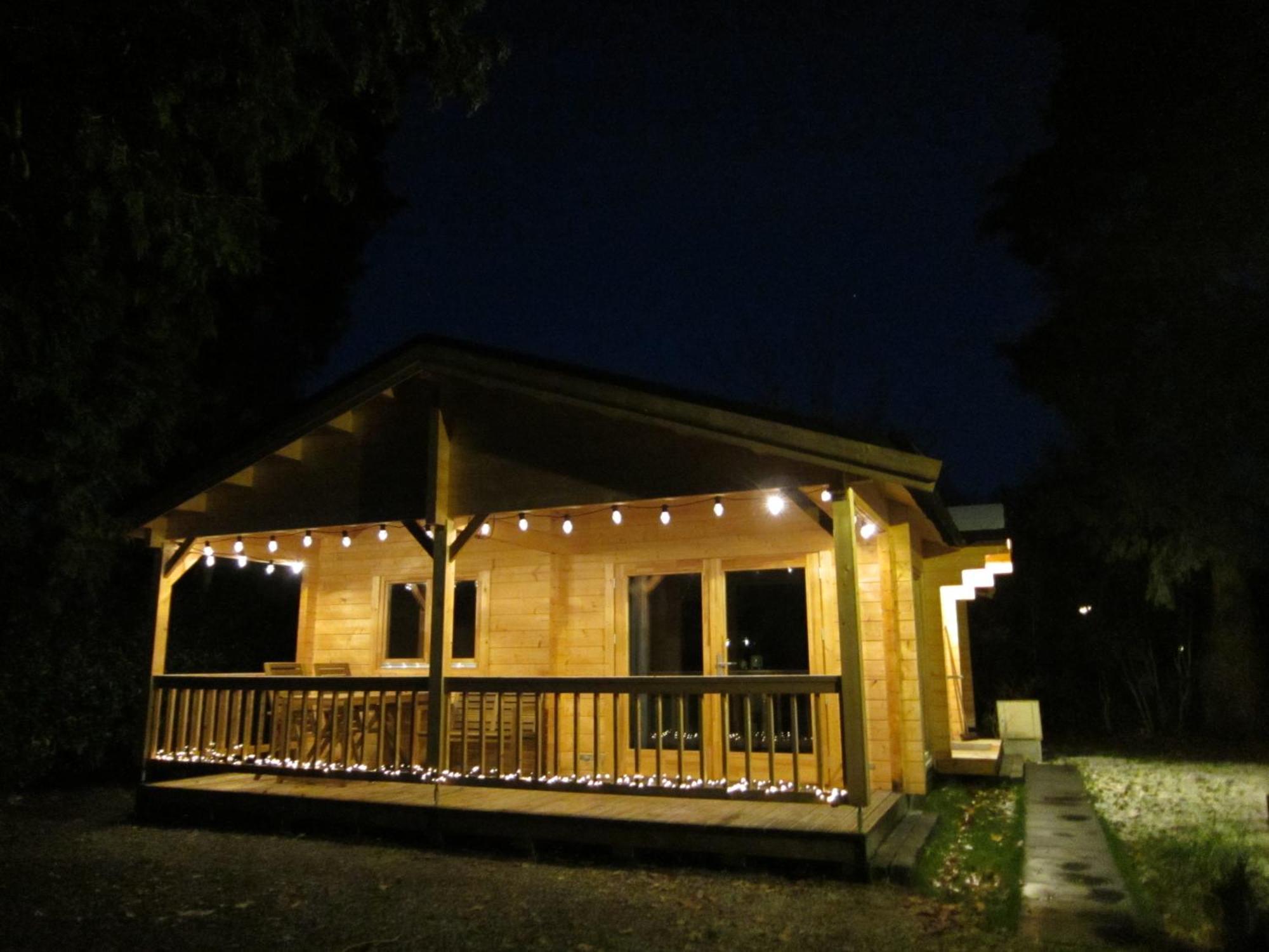 Hderh - Eco Lodge Op Vakantiepark De Ijsvogel, Zwembaden, Kids Fun, Natuur En Rust 福尔特赫伊曾 外观 照片