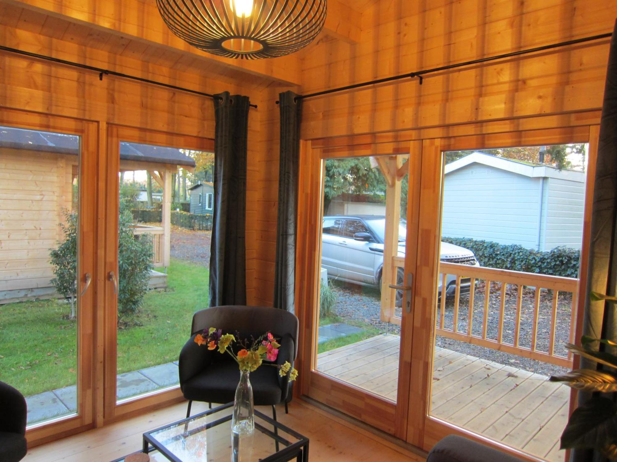 Hderh - Eco Lodge Op Vakantiepark De Ijsvogel, Zwembaden, Kids Fun, Natuur En Rust 福尔特赫伊曾 外观 照片