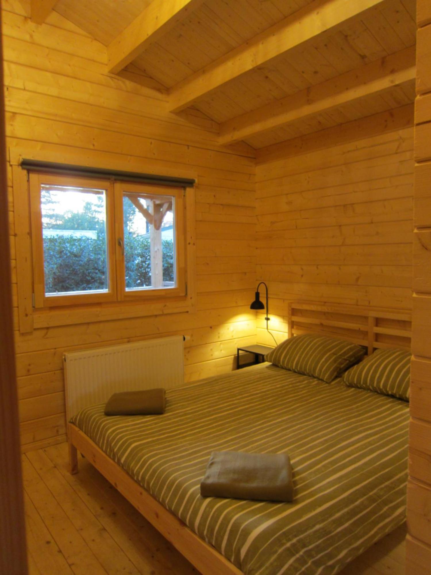 Hderh - Eco Lodge Op Vakantiepark De Ijsvogel, Zwembaden, Kids Fun, Natuur En Rust 福尔特赫伊曾 外观 照片