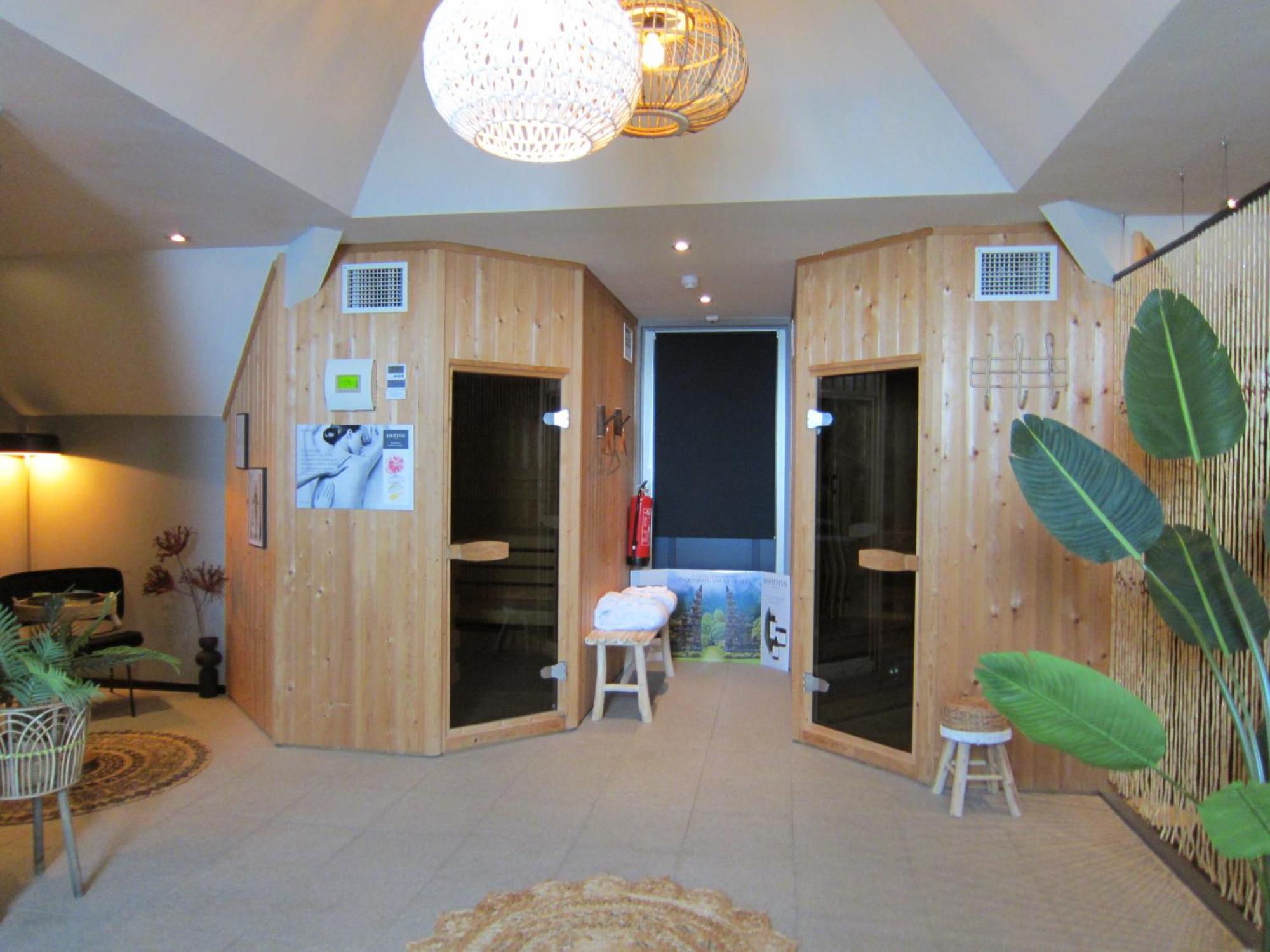 Hderh - Eco Lodge Op Vakantiepark De Ijsvogel, Zwembaden, Kids Fun, Natuur En Rust 福尔特赫伊曾 外观 照片