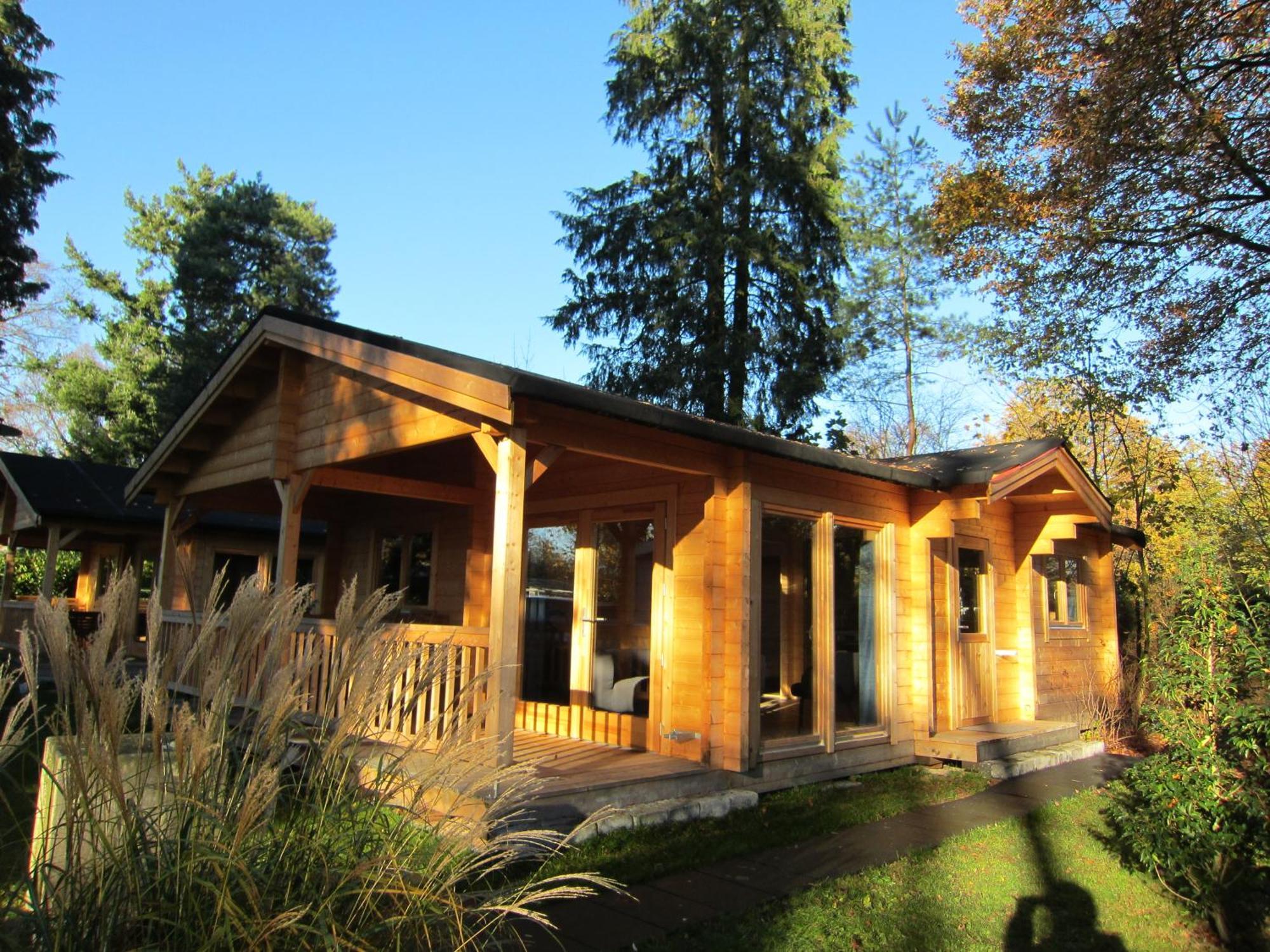 Hderh - Eco Lodge Op Vakantiepark De Ijsvogel, Zwembaden, Kids Fun, Natuur En Rust 福尔特赫伊曾 外观 照片